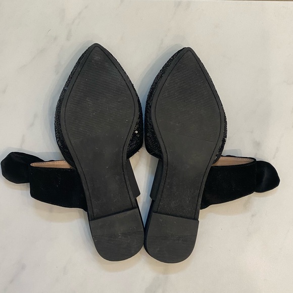 EUC Torrid Sequins and Velvet Bow Flats - Picture 2 of 5